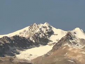 西藏看雪山